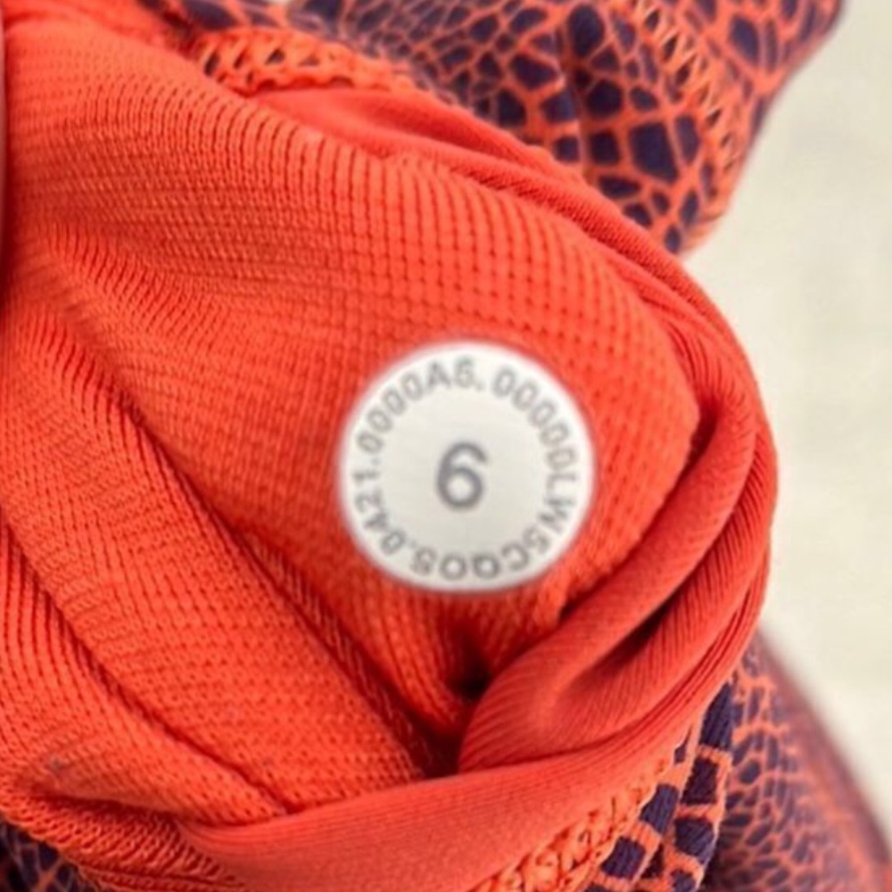 Lululemon Athletica Orange Blue Patterned High Rise Leggings - Picture 9 of 9